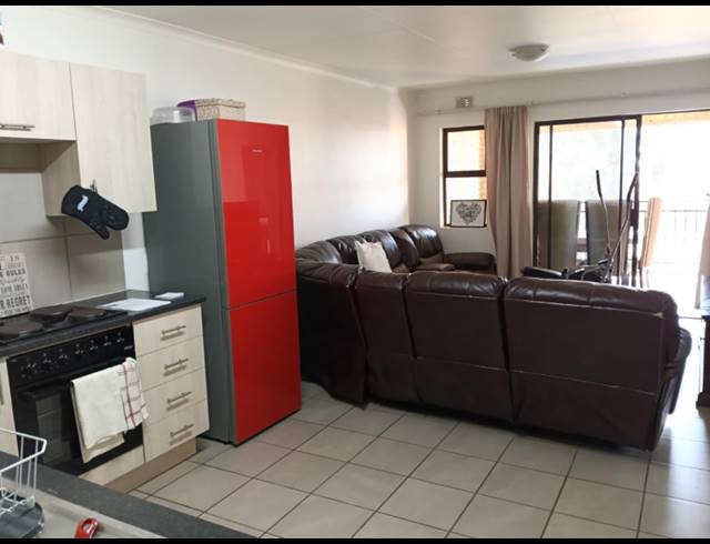 3 BEDROOM TOWNHOUSE FOR SALE IN ALBERTSDAL